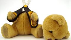 Scissors suicide teddy bears