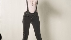 Selena Gomez Actress cliff 2009 singers Seventeen magazine