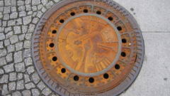 Sewerstorm drain in re