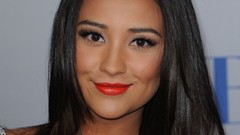 Shay mitchell