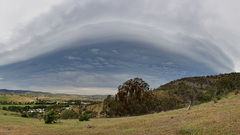 Shelf cloud high nature