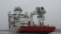 Ships Arctic Skandi Arctic diving support vessel