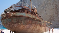 Ships Greece vehicles