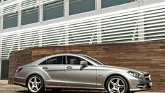 Side view CLS Mercedes-Benz CLS-Class