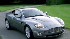 Silver cars Aston Martin Aston Martin V12 Vanquish