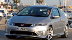 Silver cars Honda civic