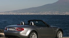 Silver cars Mazda mx-5