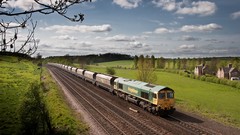 Skyscapes trains Class 66
