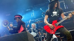 Slash velvet Revolver scott