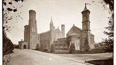 Smithsonian castle high architecture