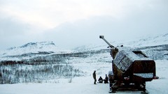 Snow winter War round white ice Guns Army wheels fight shells 