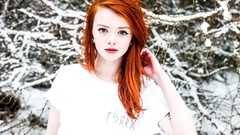 Snow woman runes redheads pale skin Lass-model Julie Kennedy