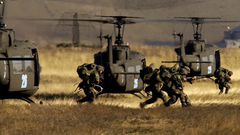 Soldiers Aircraft Army military