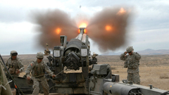 Soldiers Army military artillery