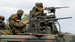 Soldiers Army military US