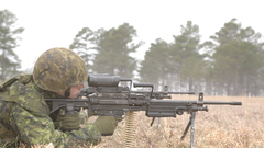 Soldiers Guns Army military