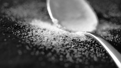 Spoons sugar grayscale depth