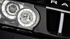 Sports Range Rover front view headlights