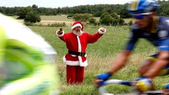 Sports santa santa claus races santa claus hat cycling cycles