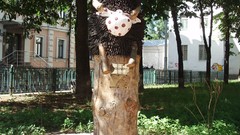 Squares statues Ukraine hedgehogs kyiv