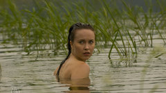 Stargate Universe Elyse Levesque