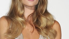 Station stage Actress blondes green eyes cinema rosie 