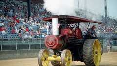 Steam engine tractor Hi