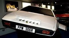 Submarine james bond Lotus