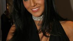 Sunny high leone Resolution