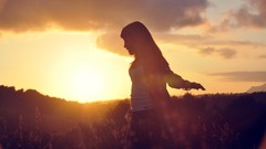 Sunset woman Marta Aragonés