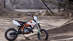 Supermoto