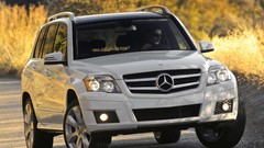 SUV front angle view Mercedes-Benz GLK-Class