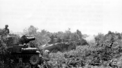 Tanks howitzer m4 sherman