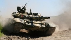 Tanks T-90