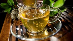 Tea cups green tea glace