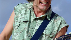 Ted nugent in concertheystop