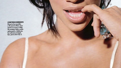 Text rosario dawson fingers