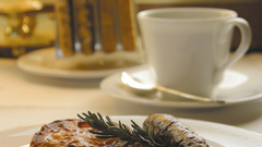 The blue train Breakfast