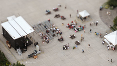 Tilt-shift