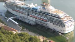Tilt-shift cruise ship