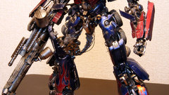 Time Prime and Optimus customs renders opti