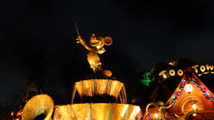 Toontown Mickey fountain widescreen