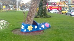 Trees statues idol iran mashhad