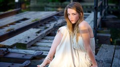 Trees woman track legs shoulders blondes long hair planks green 