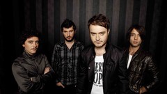 Turk grup seksendort tuna velibasoglu