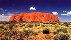 Uluru big not here