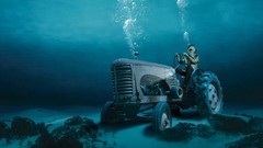 Underwater funny tractors
