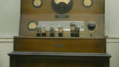 Vacuum tube tester train
