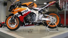 Vehicles motorbikes repsol