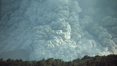 Volcanoes smoke eruption
